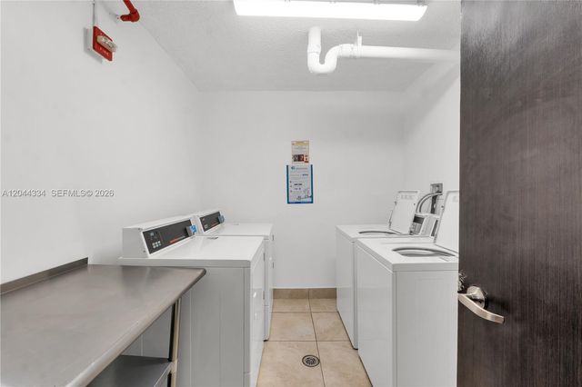 2851 NE 183rd Street 1412E, Aventura, FL 33160