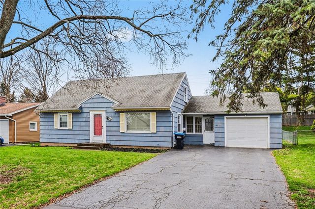 43 Sandalwood Drive, Greece, NY 14616