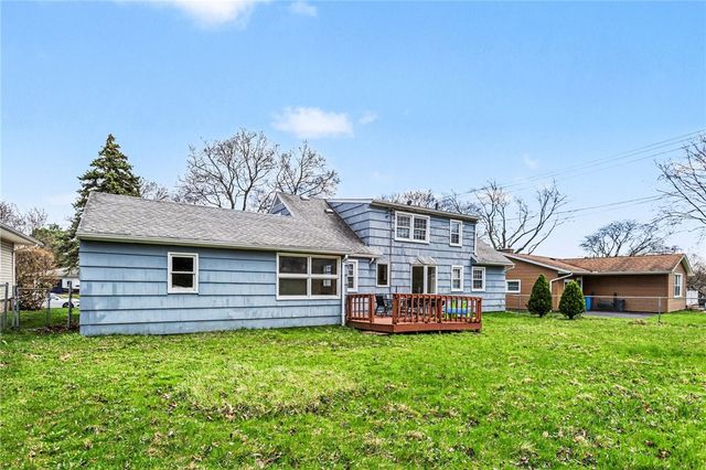 43 Sandalwood Drive, Greece, NY 14616