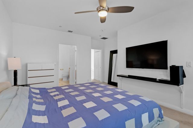 711 SE 16th Court, Fort Lauderdale, FL 33316