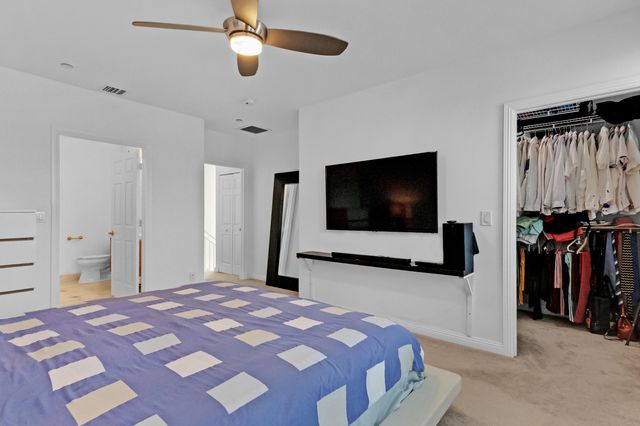 711 SE 16th Court, Fort Lauderdale, FL 33316