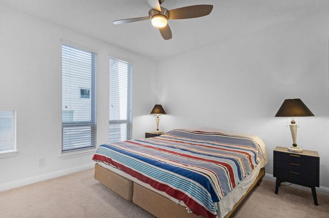 711 SE 16th Court, Fort Lauderdale, FL 33316