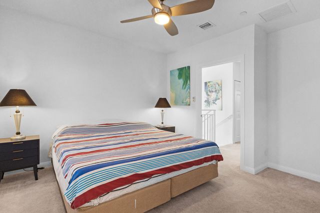 711 SE 16th Court, Fort Lauderdale, FL 33316