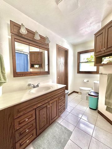 S69W16890 Parkland DRIVE, Muskego, WI 53150