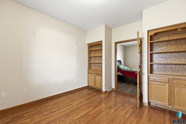 1500 E Birch St Street, Brandon, SD 57005