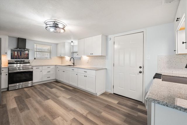 2316 Gilbert Circle, Arlington, TX 76010