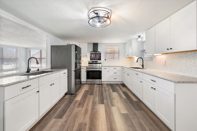 2316 Gilbert Circle, Arlington, TX 76010