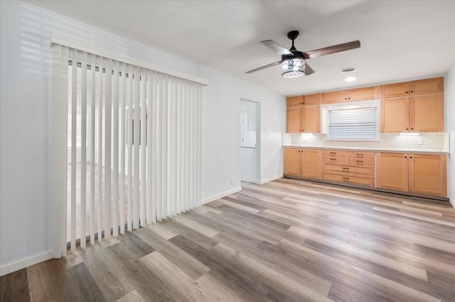 2316 Gilbert Circle, Arlington, TX 76010
