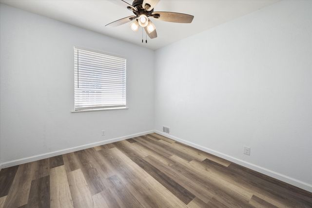 2316 Gilbert Circle, Arlington, TX 76010