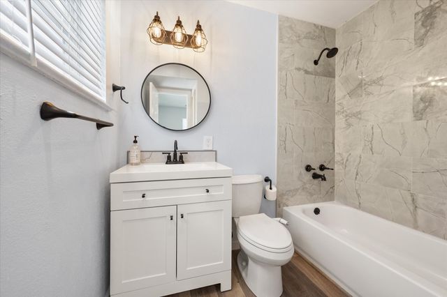 2316 Gilbert Circle, Arlington, TX 76010