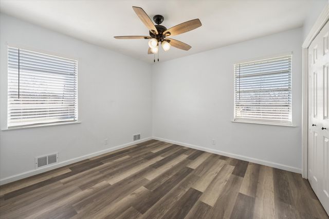 2316 Gilbert Circle, Arlington, TX 76010