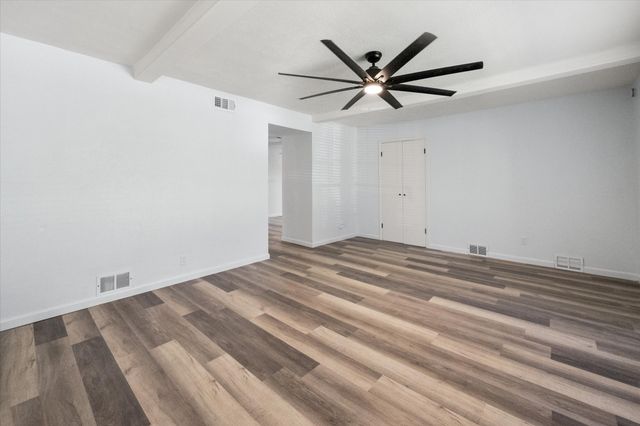 2316 Gilbert Circle, Arlington, TX 76010