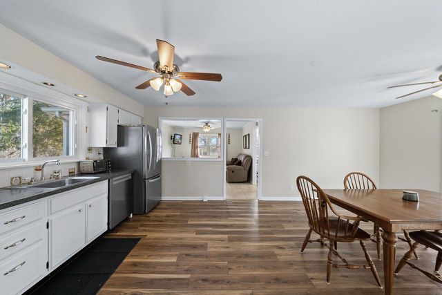 W3724 Washington DRIVE, Lake Geneva, WI 53147