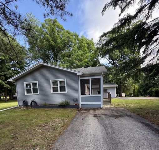 W3724 Washington DRIVE, Lake Geneva, WI 53147