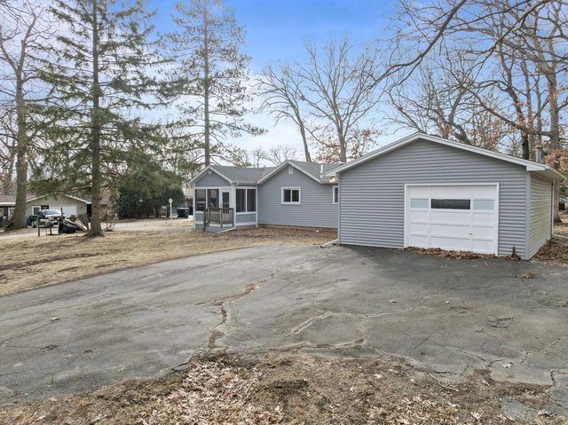 W3724 Washington DRIVE, Lake Geneva, WI 53147