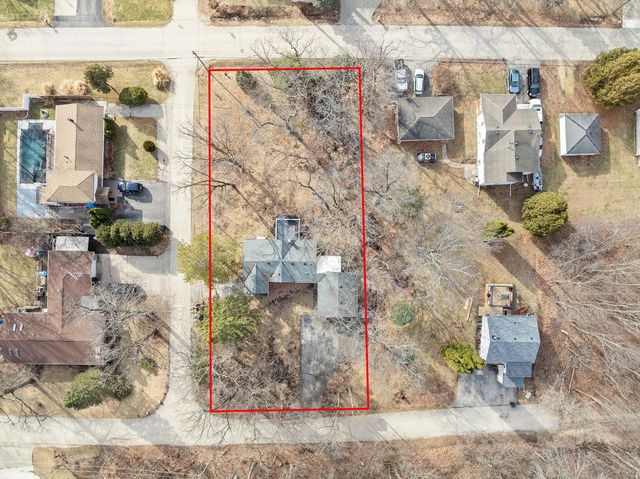 W3724 Washington DRIVE, Lake Geneva, WI 53147