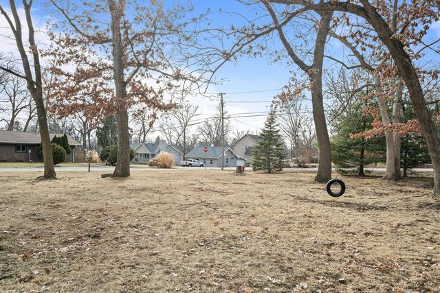 W3724 Washington DRIVE, Lake Geneva, WI 53147