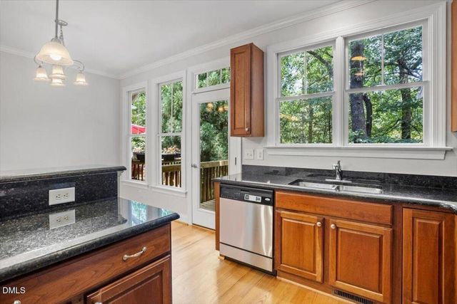 252 Ashton Hall Lane, Raleigh, NC 27609