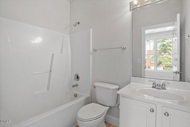 252 Ashton Hall Lane, Raleigh, NC 27609