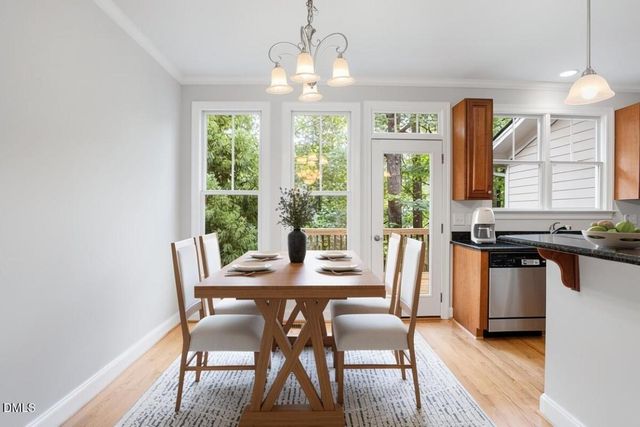 252 Ashton Hall Lane, Raleigh, NC 27609