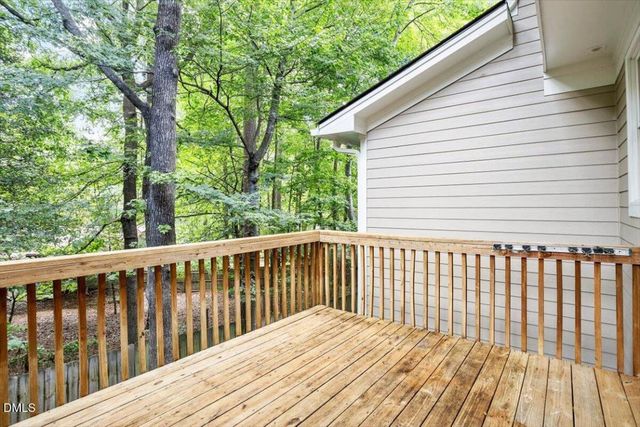 252 Ashton Hall Lane, Raleigh, NC 27609