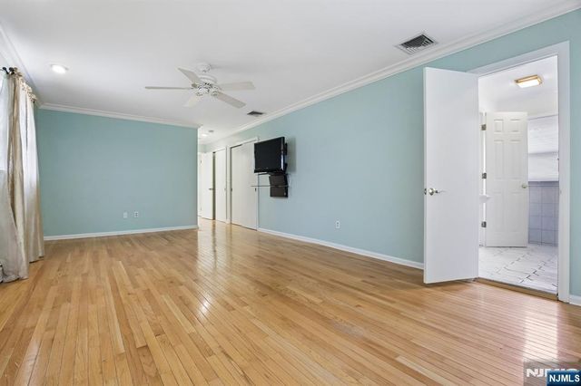 312 Lenox Avenue, Pompton Lakes, NJ 07442