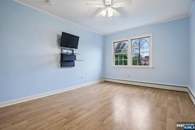 312 Lenox Avenue, Pompton Lakes, NJ 07442