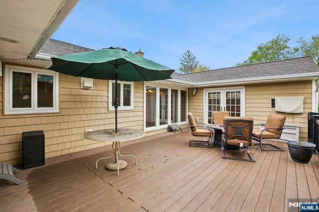312 Lenox Avenue, Pompton Lakes, NJ 07442