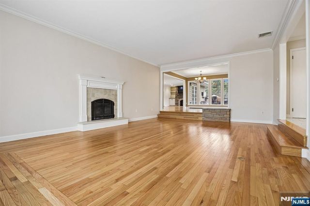 312 Lenox Avenue, Pompton Lakes, NJ 07442