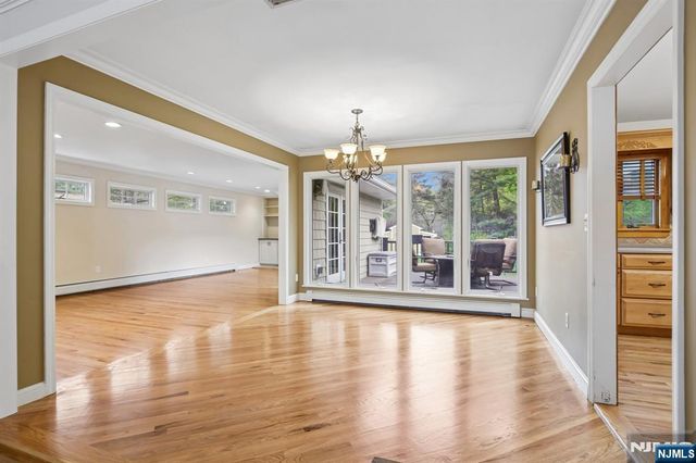 312 Lenox Avenue, Pompton Lakes, NJ 07442