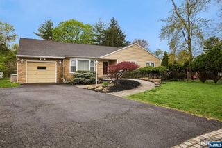 312 Lenox Avenue, Pompton Lakes, NJ 07442