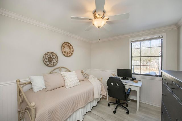 246 Garcia Dr, Pegram, TN 37143