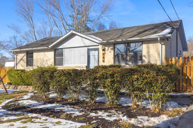 246 Garcia Dr, Pegram, TN 37143