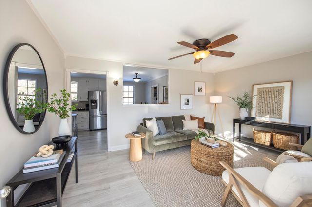 246 Garcia Dr, Pegram, TN 37143