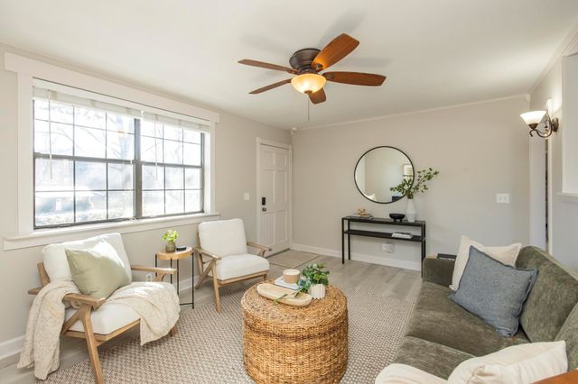 246 Garcia Dr, Pegram, TN 37143