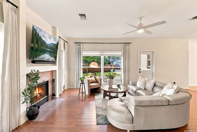 11230 Woodridge Frst, San Antonio, TX 78249