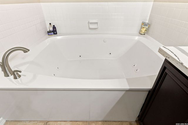 11230 Woodridge Frst, San Antonio, TX 78249