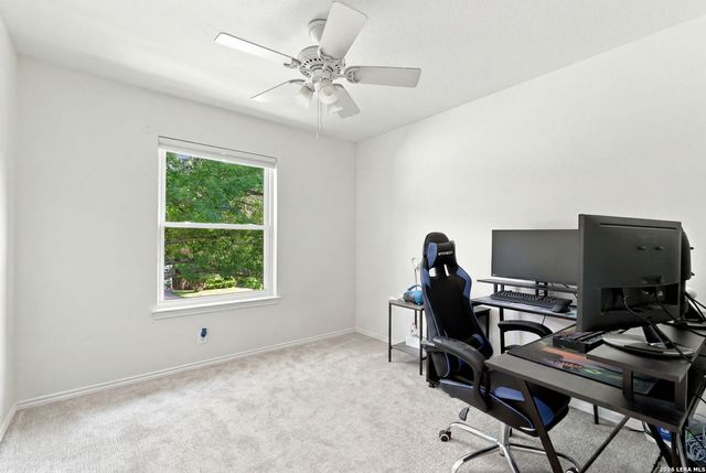 11230 Woodridge Frst, San Antonio, TX 78249