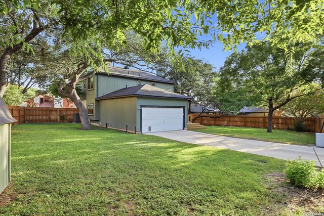 11230 Woodridge Frst, San Antonio, TX 78249