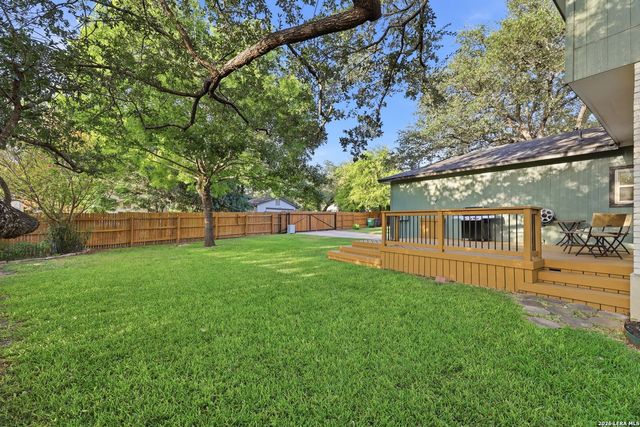 11230 Woodridge Frst, San Antonio, TX 78249