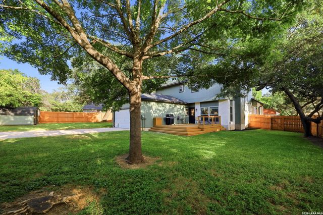 11230 Woodridge Frst, San Antonio, TX 78249