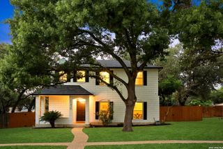 11230 Woodridge Frst, San Antonio, TX 78249
