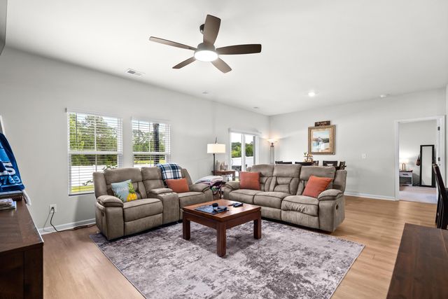 552 Havasu St., Little River, SC 29566