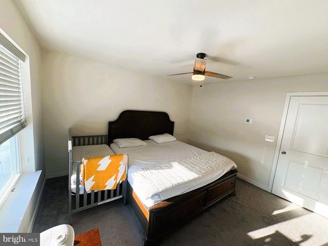 7573 CLAYTON AVE, Coopersburg, PA 18036