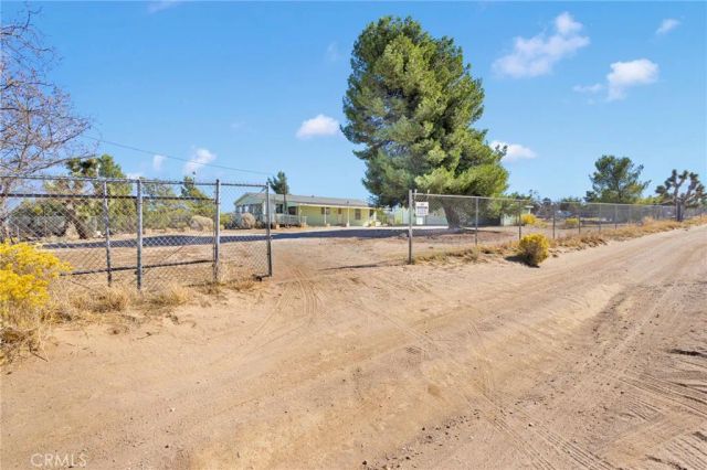 9283 Atsina Road, Phelan, CA 92371