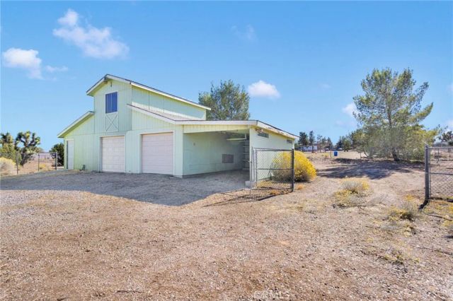 9283 Atsina Road, Phelan, CA 92371