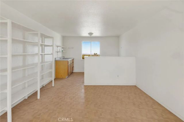 9283 Atsina Road, Phelan, CA 92371