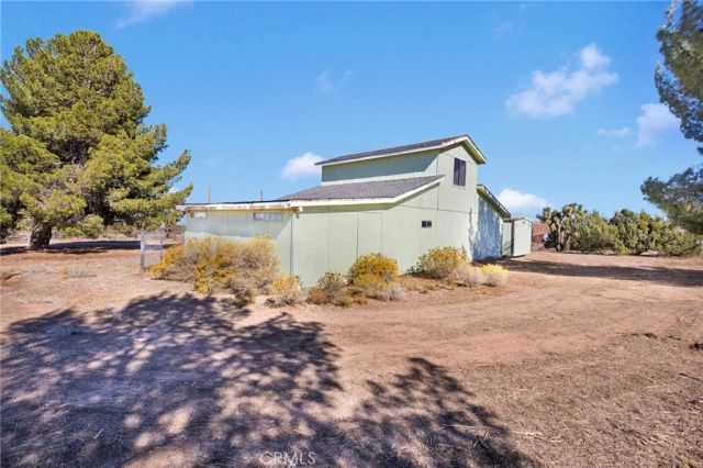 9283 Atsina Road, Phelan, CA 92371