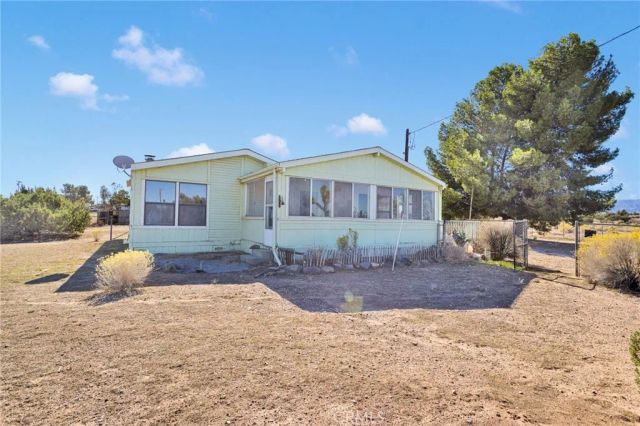 9283 Atsina Road, Phelan, CA 92371