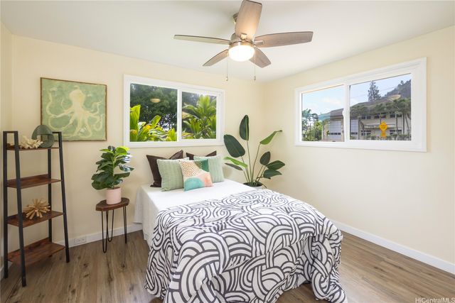 51-523 Kamehameha Highway, Kaaawa, HI 96730